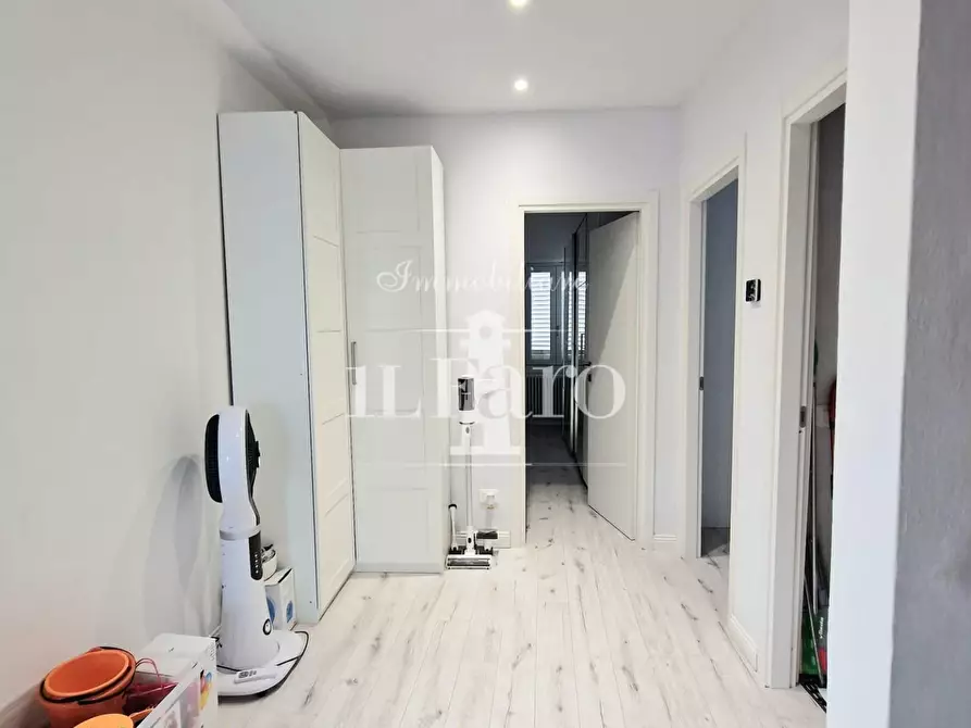 Immagine 26 di Terratetto in vendita  a Campi Bisenzio