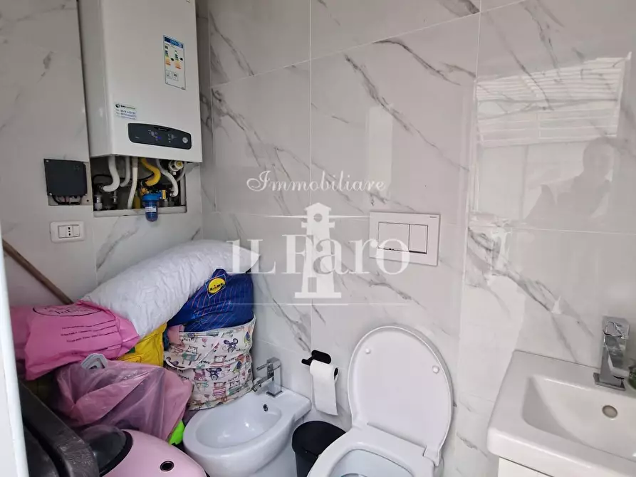 Immagine 36 di Terratetto in vendita  a Campi Bisenzio