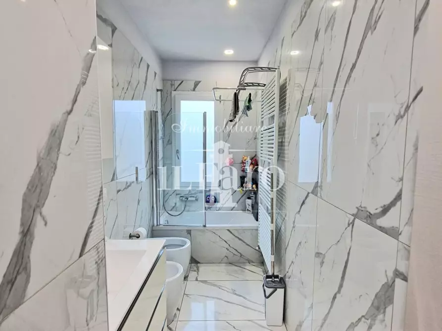 Immagine 33 di Terratetto in vendita  a Campi Bisenzio