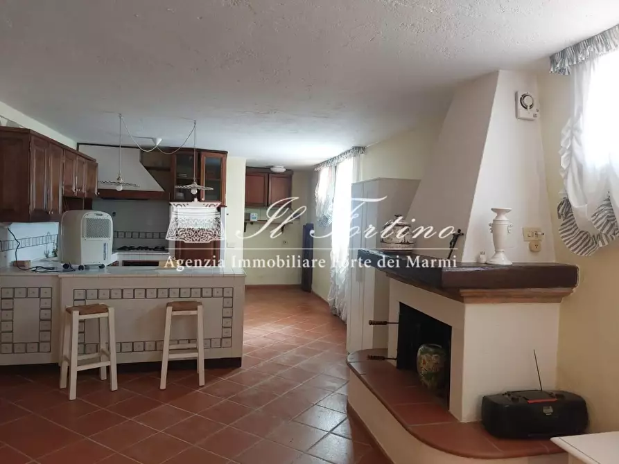 Immagine 23 di Casa bifamiliare in vendita  a Forte Dei Marmi