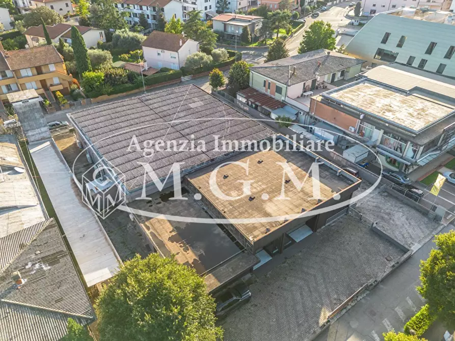 Immagine 44 di Capannone industriale in vendita  a Calcinaia