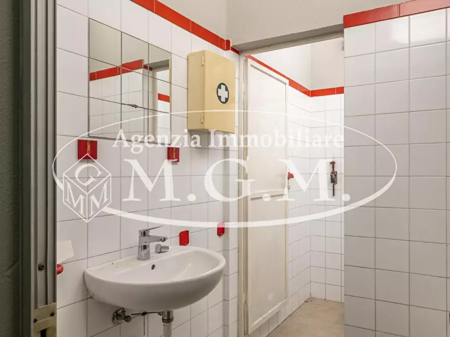 Immagine 20 di Capannone industriale in vendita  a Calcinaia