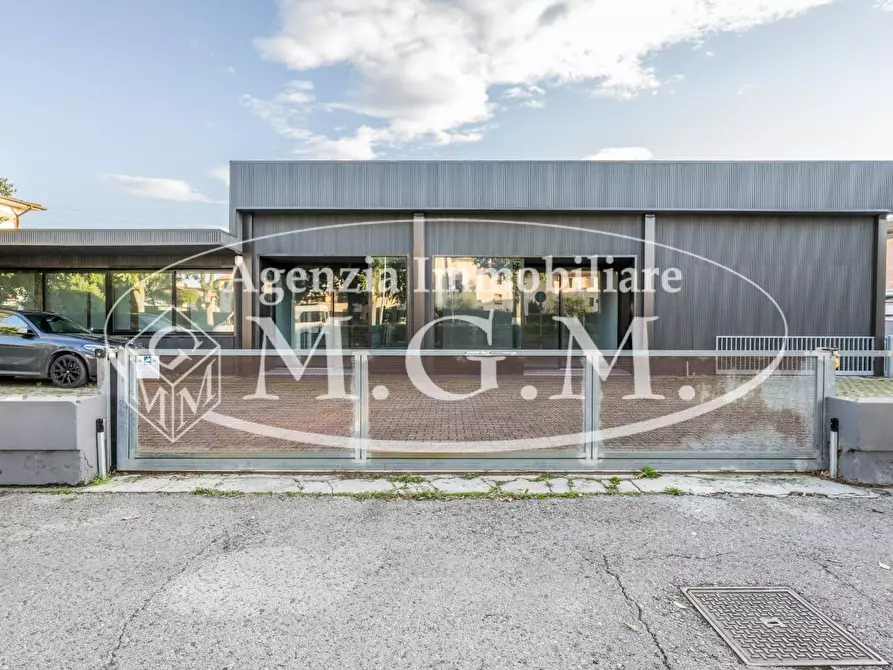 Immagine 59 di Capannone industriale in vendita  a Calcinaia