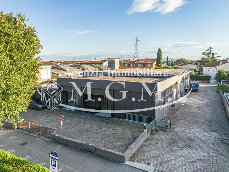 Immagine 1 di Capannone industriale in vendita  a Calcinaia