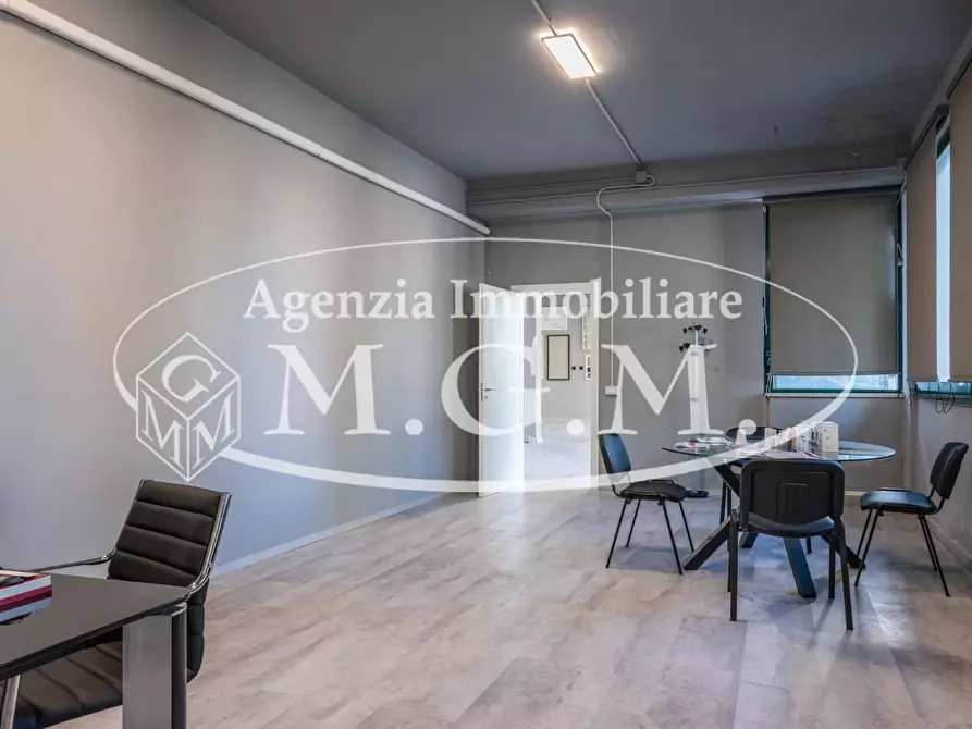 Immagine 32 di Capannone industriale in vendita  a Calcinaia