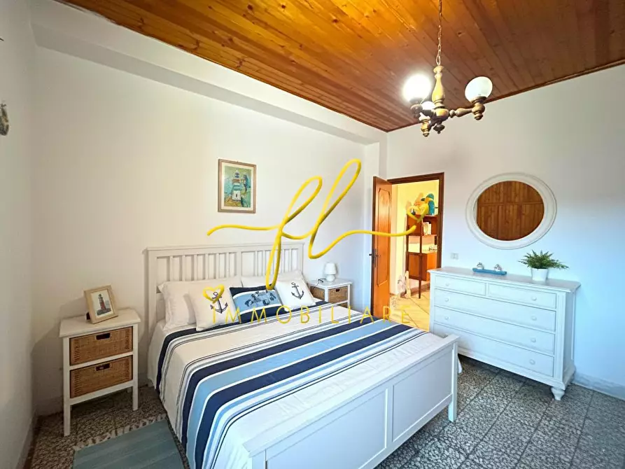 Immagine 3 di Appartamento in vendita  a Marciana