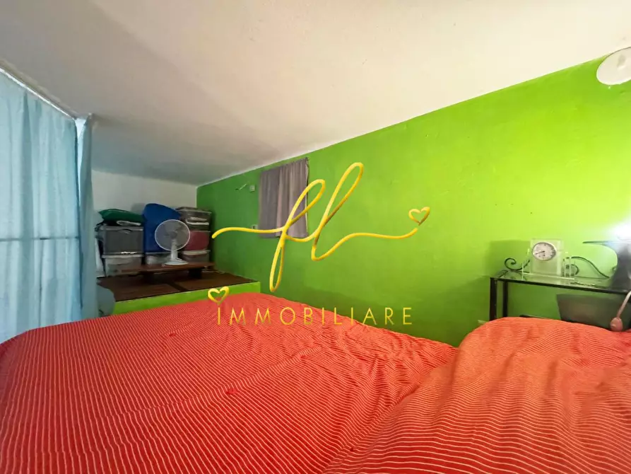 Immagine 14 di Appartamento in vendita  a Livorno