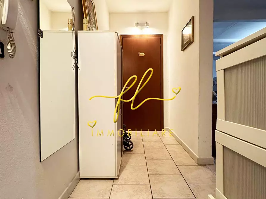 Immagine 10 di Appartamento in vendita  a Livorno