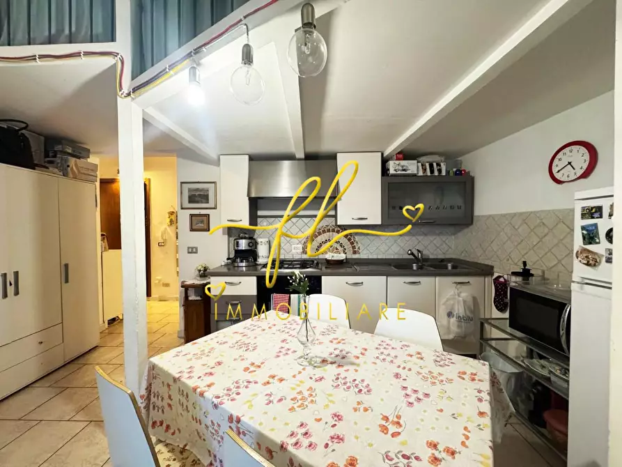 Immagine 6 di Appartamento in vendita  a Livorno