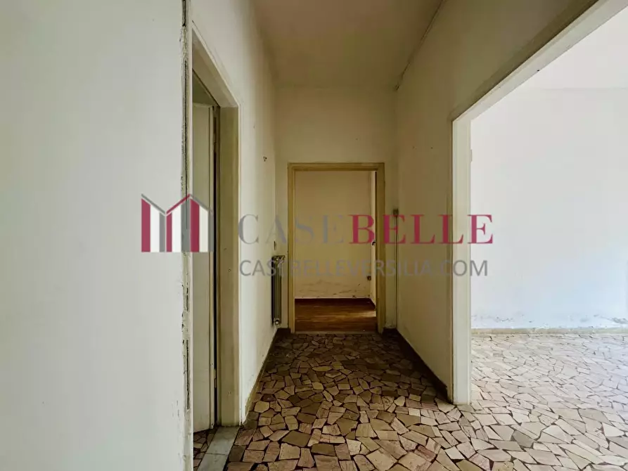 Immagine 3 di Appartamento in vendita  a Camaiore