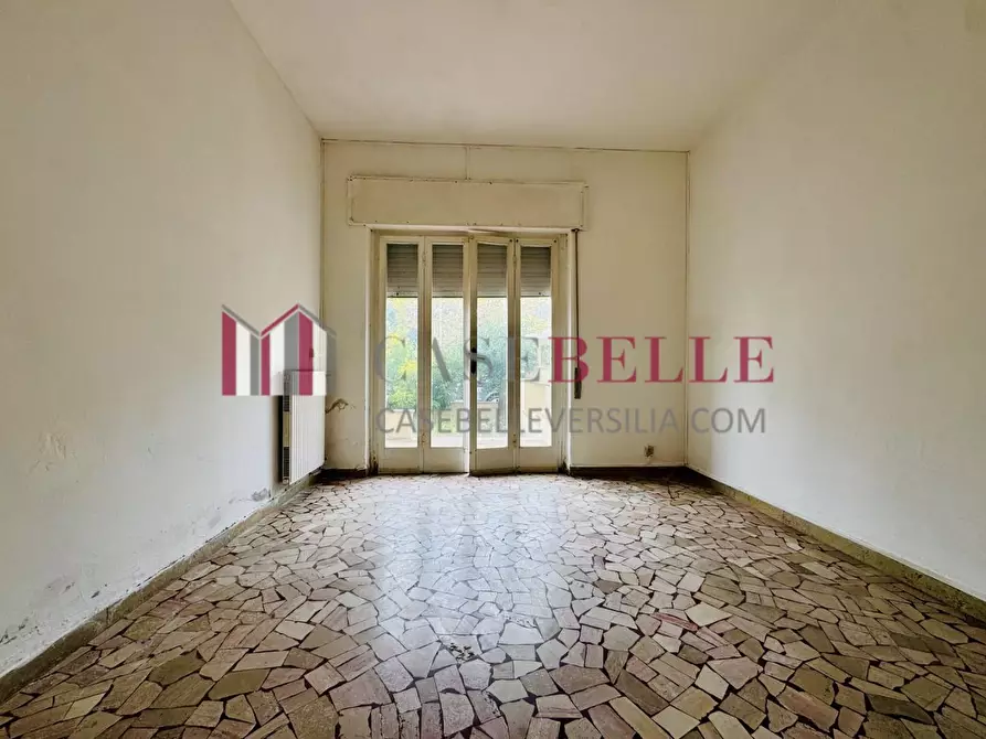 Immagine 5 di Appartamento in vendita  a Camaiore