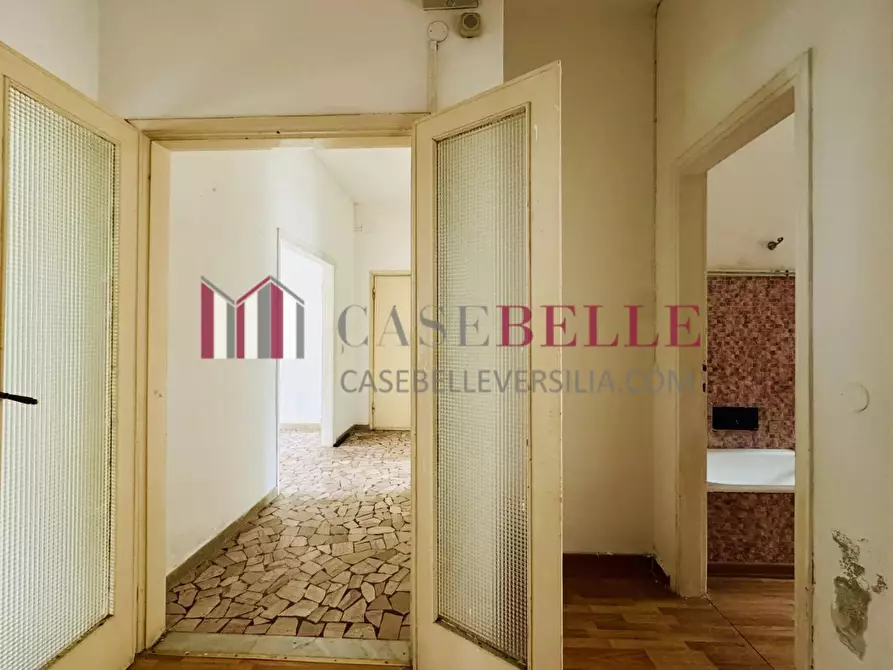 Immagine 32 di Appartamento in vendita  a Camaiore