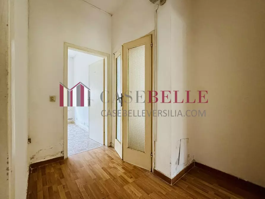 Immagine 23 di Appartamento in vendita  a Camaiore