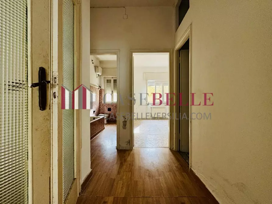 Immagine 17 di Appartamento in vendita  a Camaiore