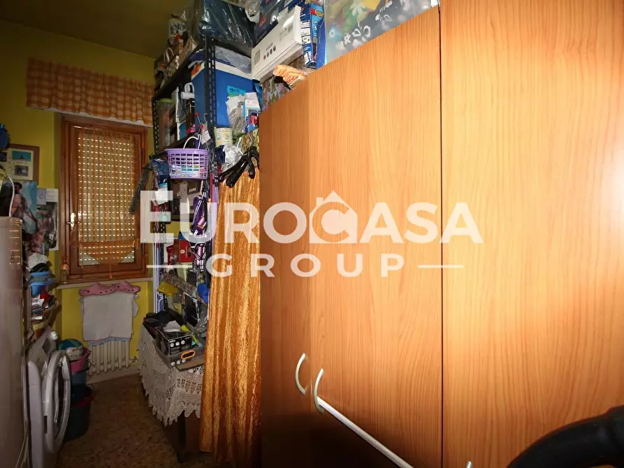 Immagine 42 di Villa in vendita  a Lucca