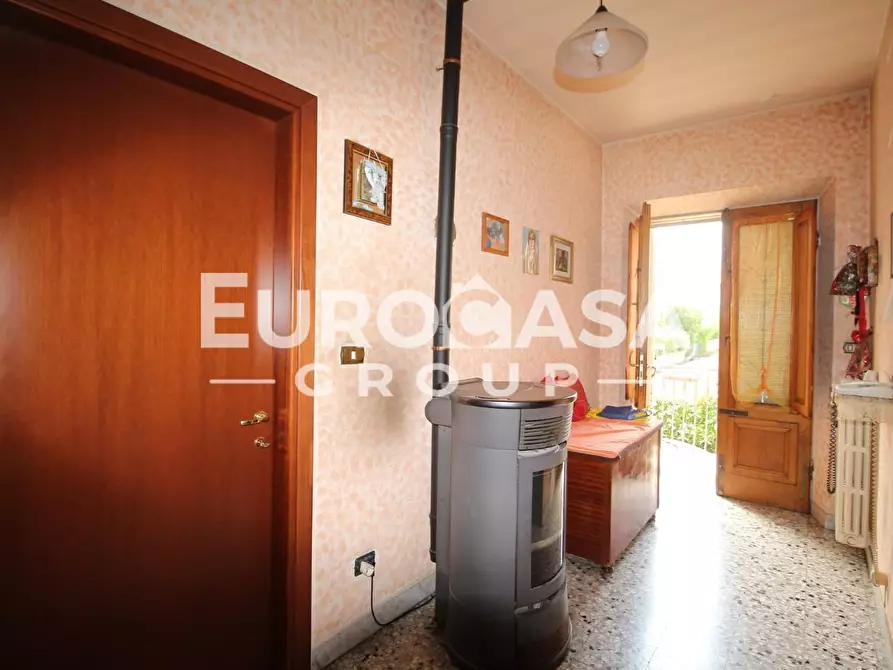 Immagine 49 di Villa in vendita  a Lucca