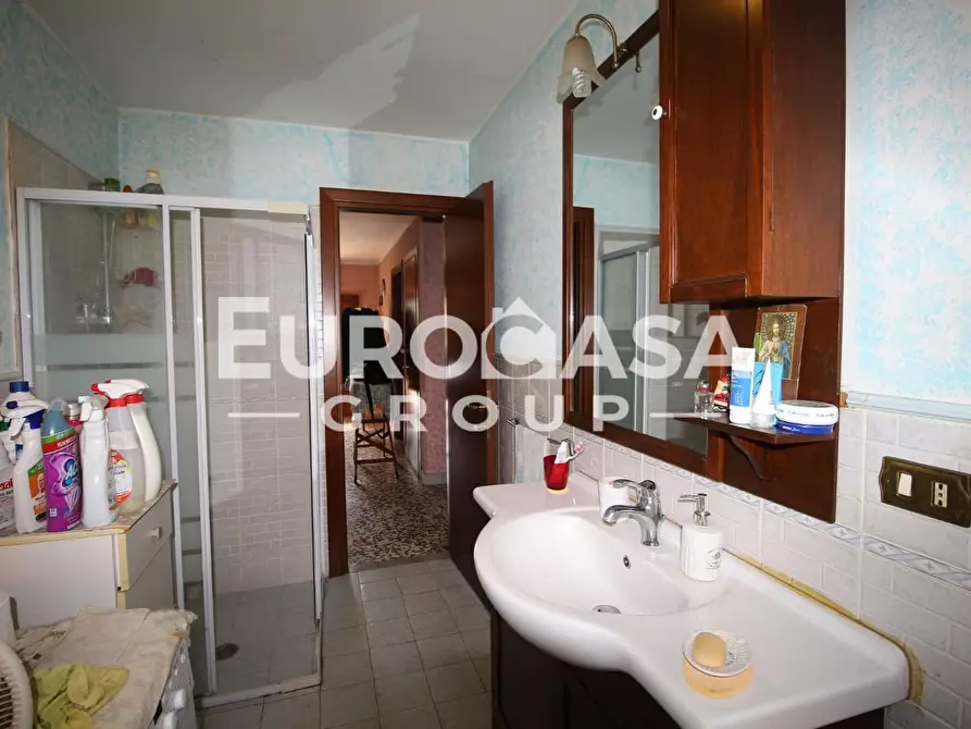 Immagine 22 di Villa in vendita  a Lucca