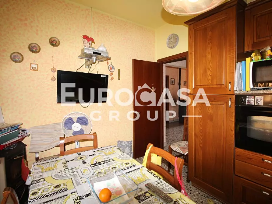 Immagine 47 di Villa in vendita  a Lucca