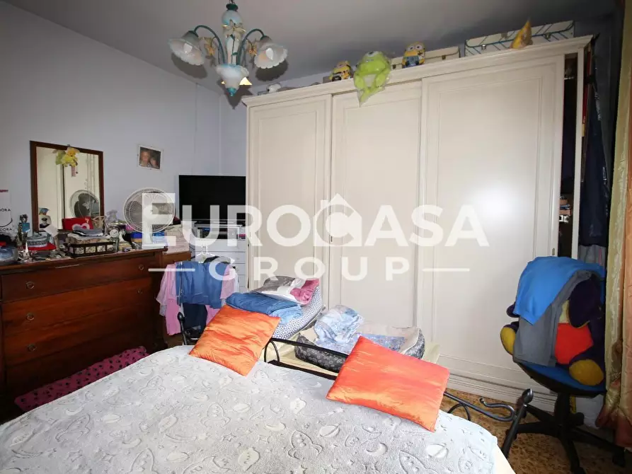 Immagine 36 di Villa in vendita  a Lucca