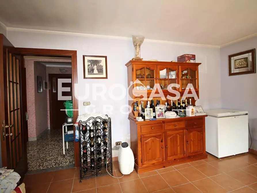 Immagine 19 di Villa in vendita  a Lucca