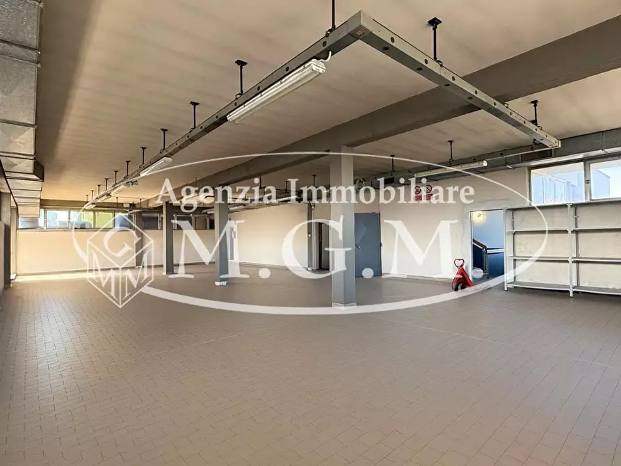 Immagine 30 di Capannone industriale in vendita  a Santa Croce Sull'arno