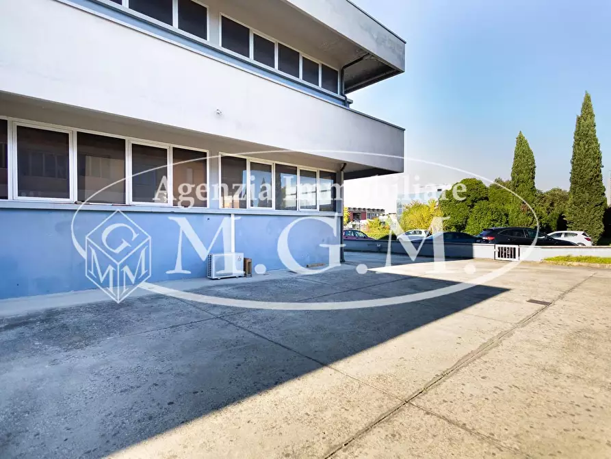 Immagine 12 di Capannone industriale in vendita  a Santa Croce Sull'arno