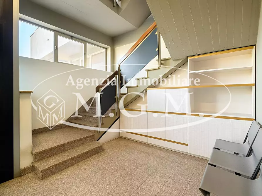 Immagine 23 di Capannone industriale in vendita  a Santa Croce Sull'arno