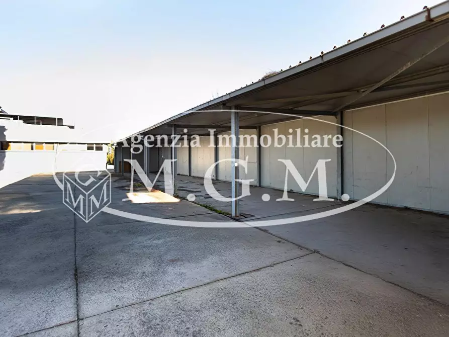 Immagine 19 di Capannone industriale in vendita  a Santa Croce Sull'arno