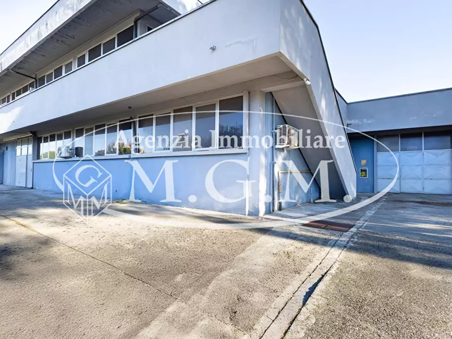 Immagine 13 di Capannone industriale in vendita  a Santa Croce Sull'arno