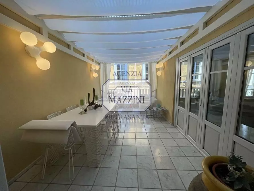 Immagine 17 di Appartamento in vendita  a Pietrasanta