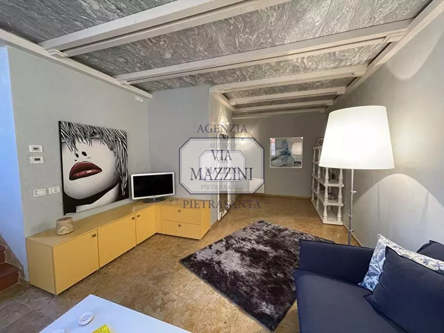 Immagine 40 di Appartamento in vendita  a Pietrasanta