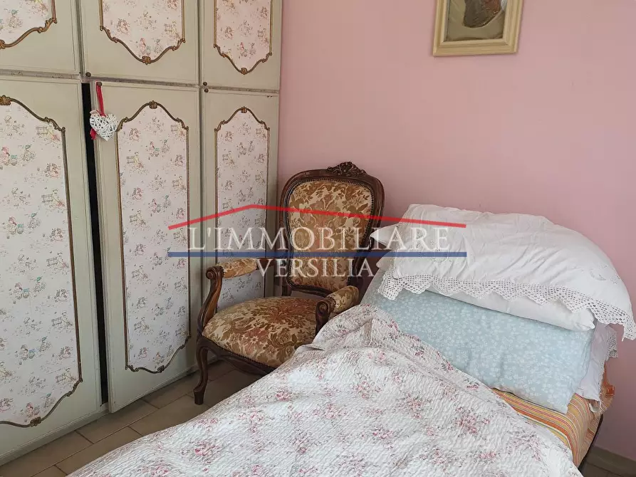 Immagine 16 di Appartamento in vendita  a Massa