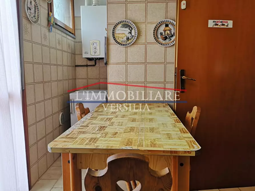 Immagine 11 di Appartamento in vendita  a Massa