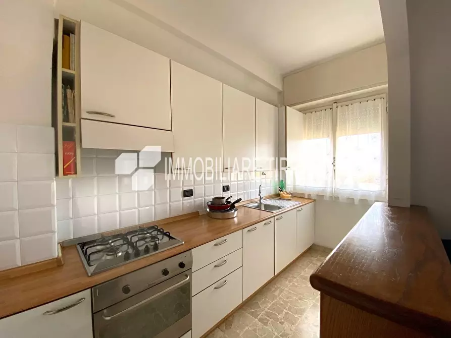 Immagine 6 di Appartamento in vendita  a Massa