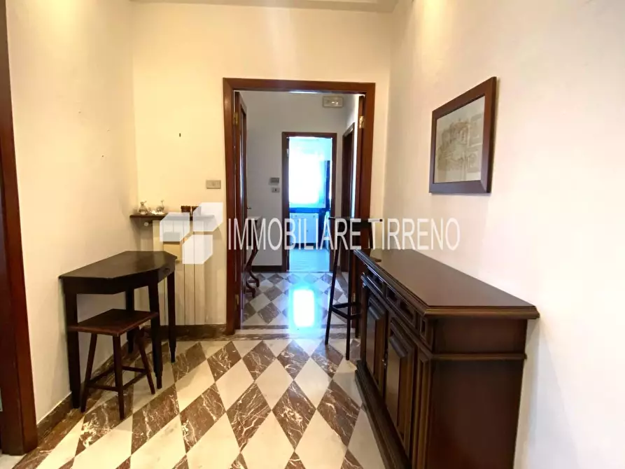 Immagine 14 di Appartamento in vendita  a Massa