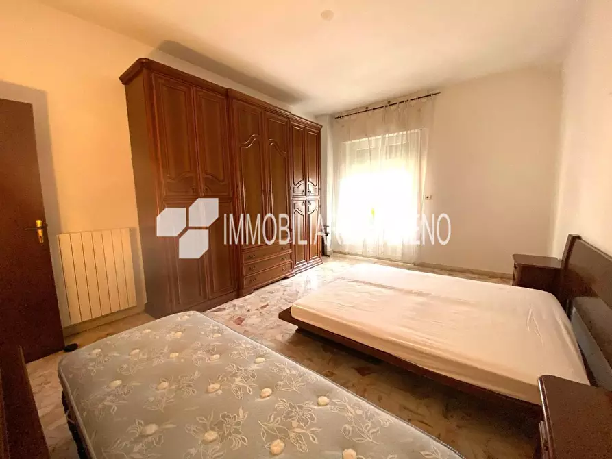 Immagine 9 di Appartamento in vendita  a Massa