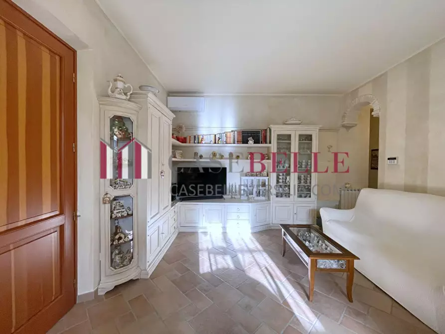 Immagine 12 di Casa indipendente in vendita  a Camaiore