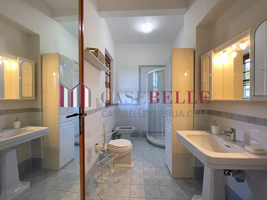 Immagine 52 di Casa indipendente in vendita  a Camaiore