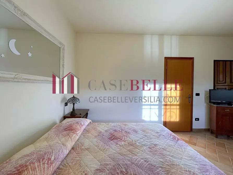 Immagine 85 di Casa indipendente in vendita  a Camaiore