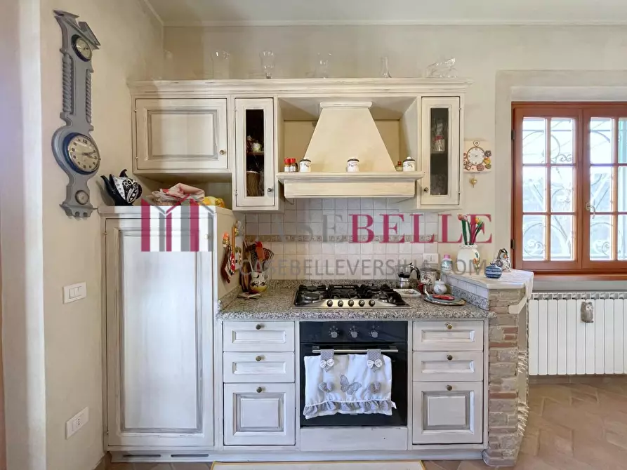 Immagine 9 di Casa indipendente in vendita  a Camaiore