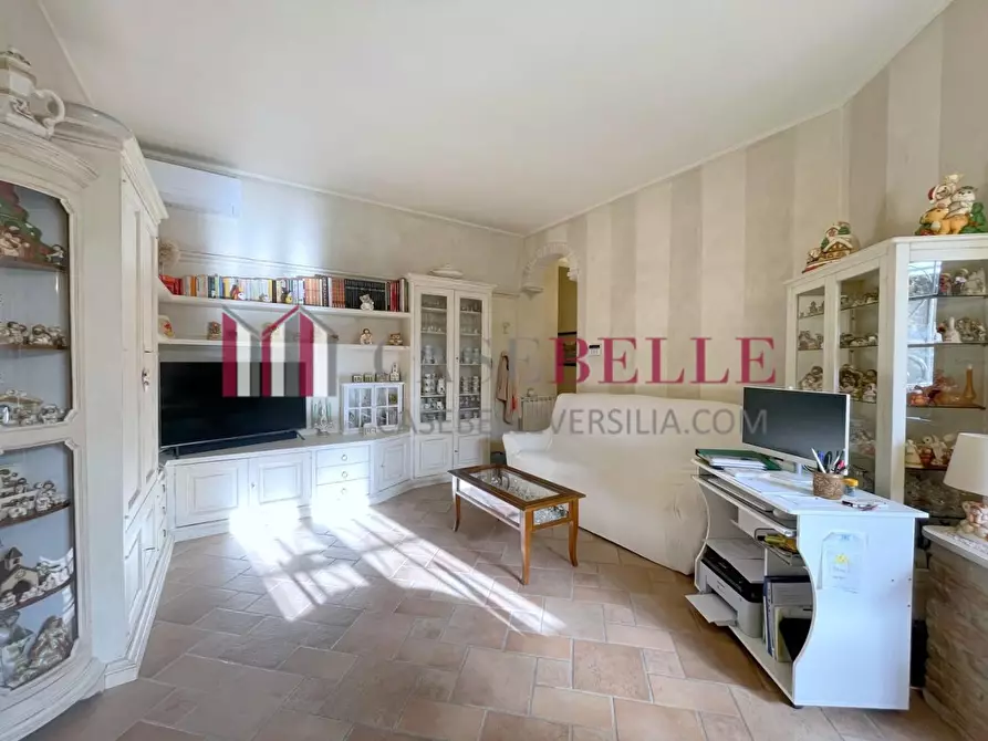 Immagine 4 di Casa indipendente in vendita  a Camaiore