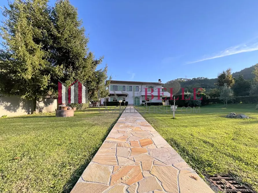 Immagine 1 di Casa indipendente in vendita  a Camaiore