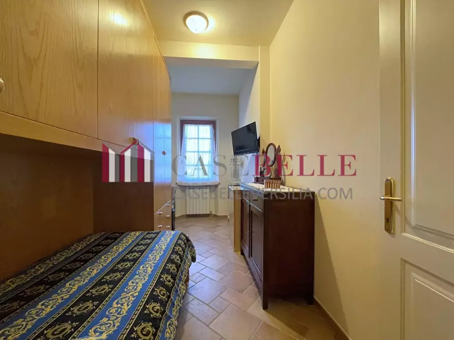 Immagine 27 di Casa indipendente in vendita  a Camaiore