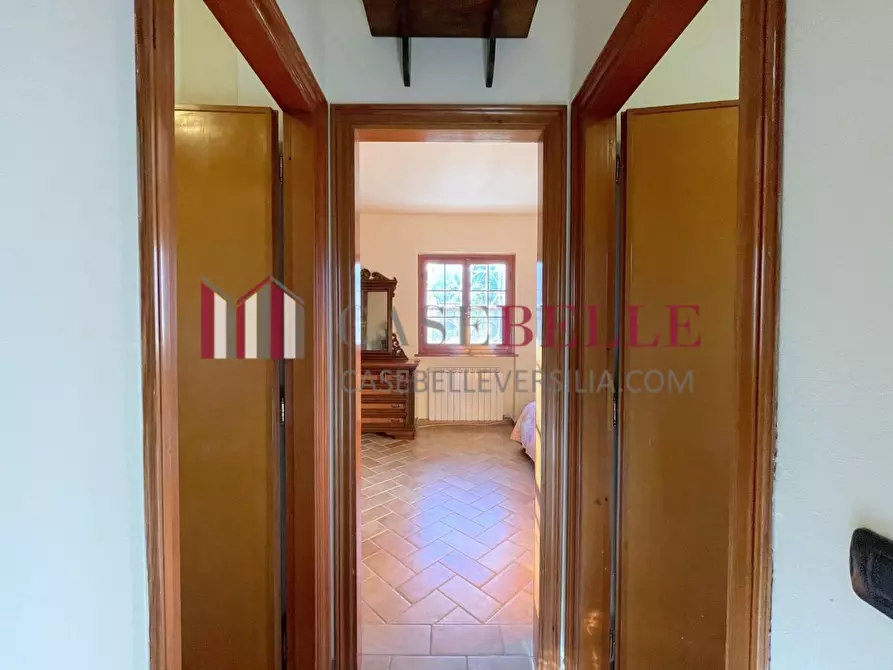 Immagine 72 di Casa indipendente in vendita  a Camaiore