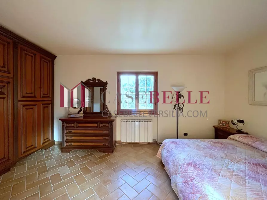 Immagine 81 di Casa indipendente in vendita  a Camaiore