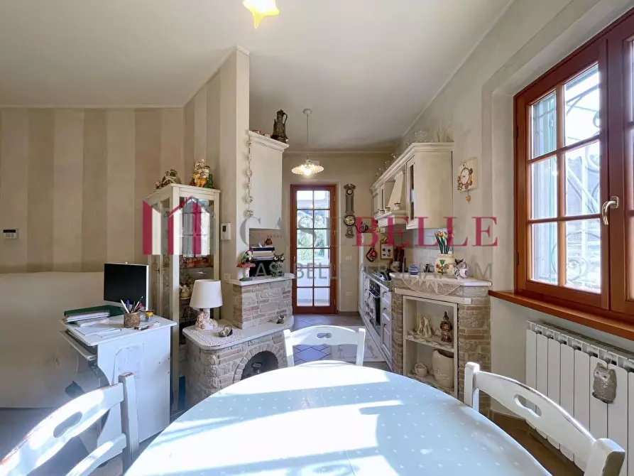 Immagine 5 di Casa indipendente in vendita  a Camaiore