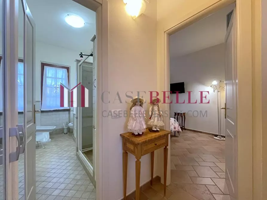 Immagine 32 di Casa indipendente in vendita  a Camaiore