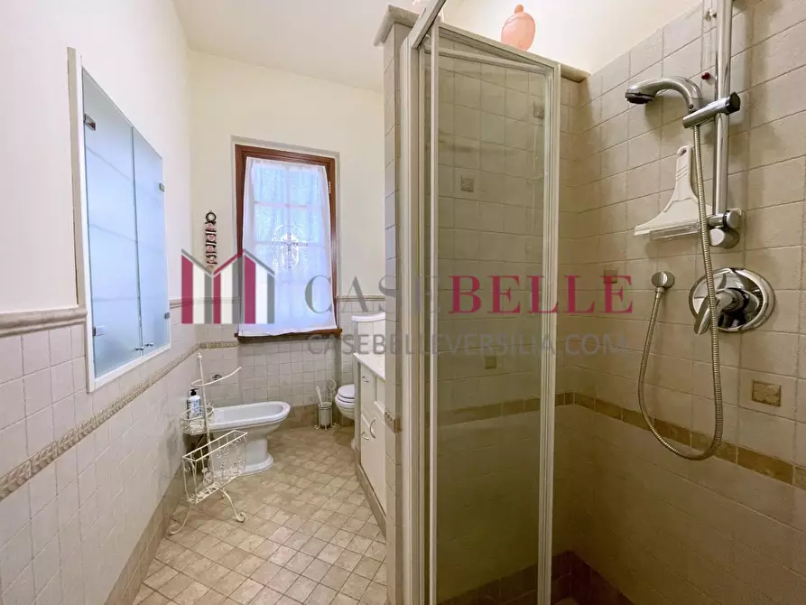 Immagine 34 di Casa indipendente in vendita  a Camaiore