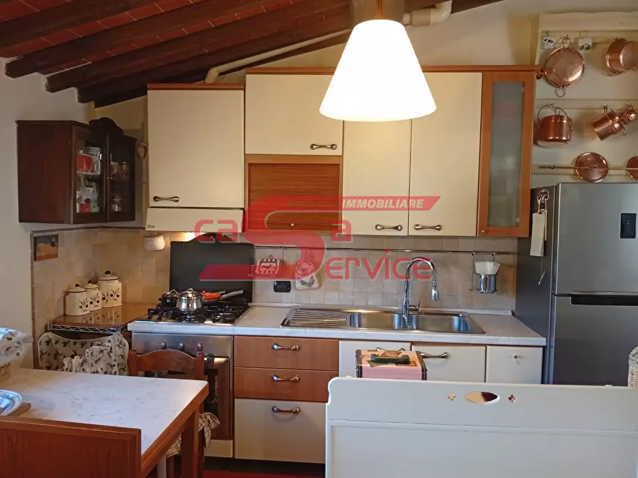 Immagine 11 di Appartamento in vendita  a Serravalle Pistoiese