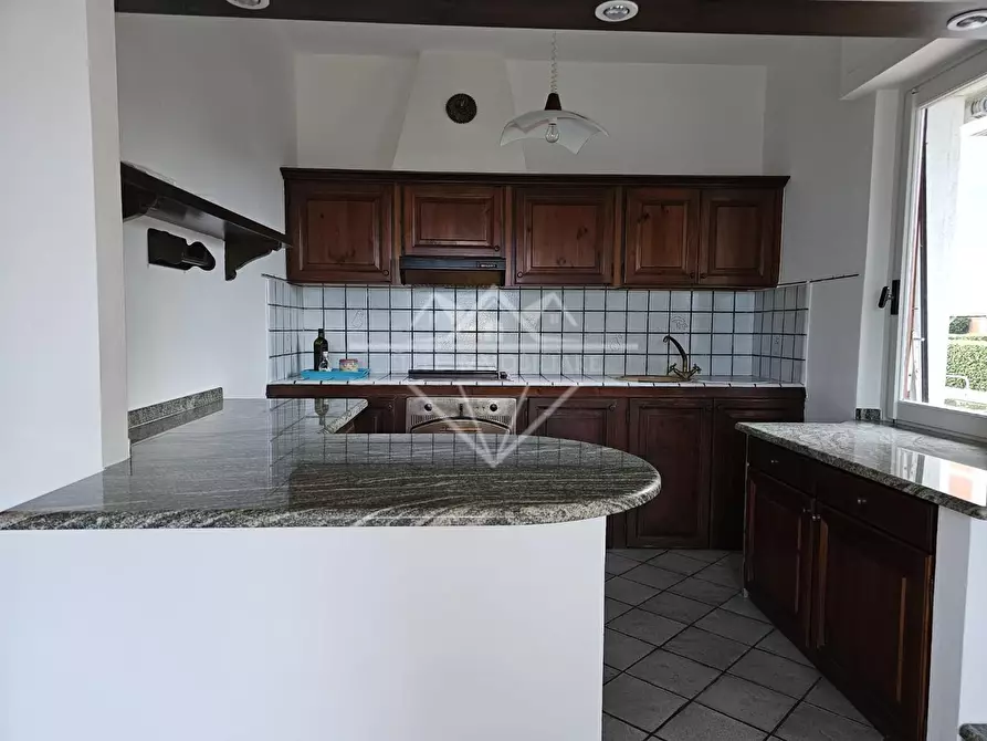 Immagine 5 di Appartamento in vendita  a Castelnuovo Magra